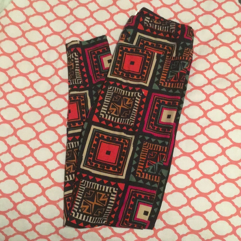 LLR OS never worn, tag fell off during live sale.